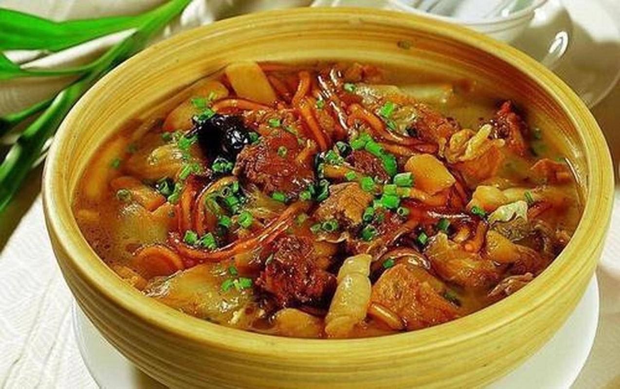 美食教程#大烩菜:这是陕北当地比较有特色的一道传统佳肴,主要的食材