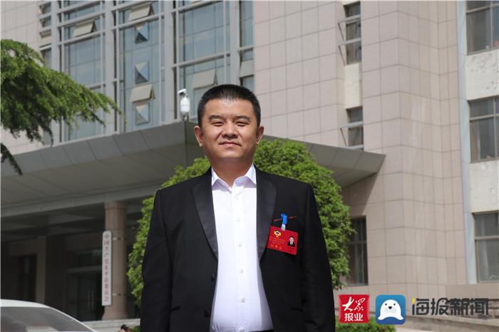政协委员李长青:为全县孩子铺筑走向艺术殿堂的"圆梦路径"