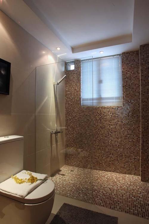 玻璃隔断现代隔断中型卫生间淋浴区马赛克背景墙装修图片效果图大全
