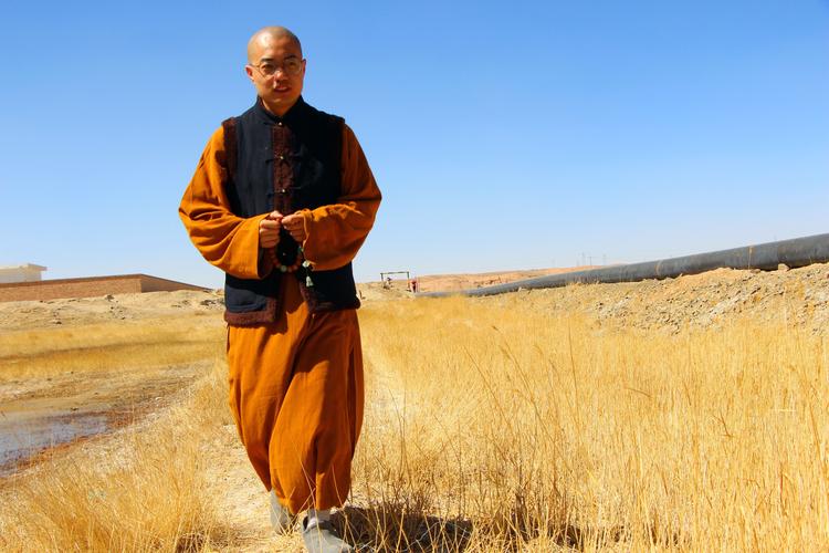 2017年西藏朝圣纪实之十六鸣沙山月牙泉