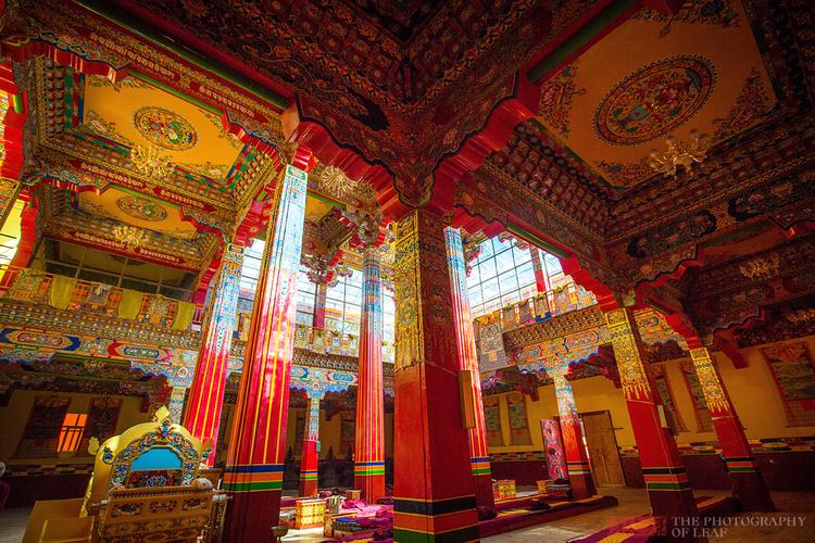 原创藏区寺院,僧人闭关修行9年不出这房子,任何人不得入内