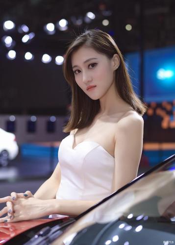 2018第十六届中国广州国际汽车展女模特