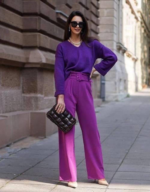 冬天别再只会穿黑白灰!尝试一下高贵的深紫色,时尚又极具个性!