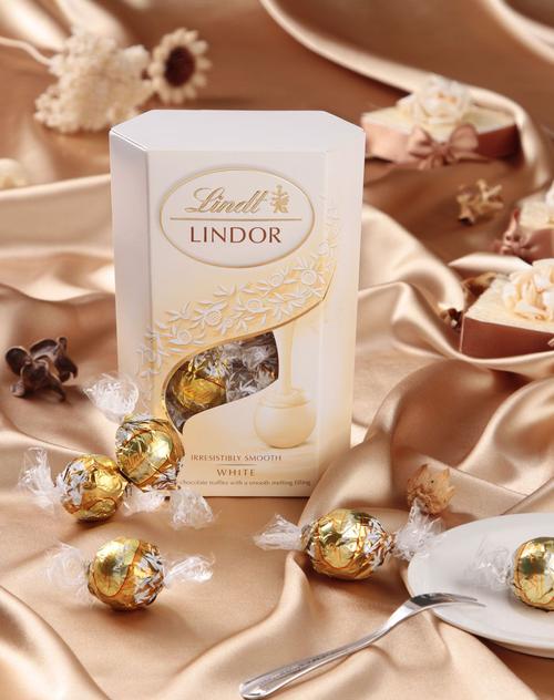 lindt瑞士莲巧克力专场直发货瑞士莲 软心白巧克力200g 意大利进口400