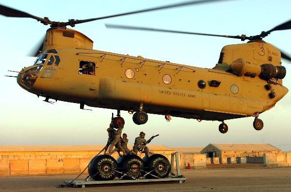 支奴干运输直升机首飞万国造印度空军明年又将获得一款新型号