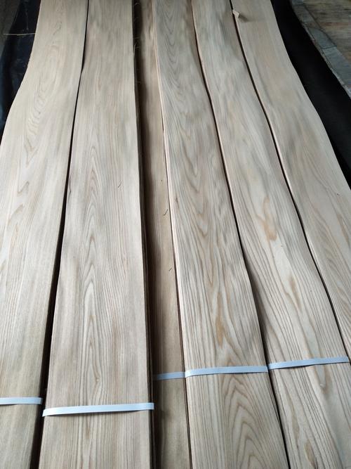 嘉垚木皮厂家批发05mm东北榆木木皮山纹贴板家具天然木皮