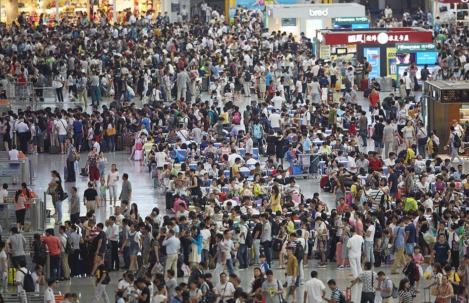 外媒盘点的一组惊人照片 告诉你中国人口多密集