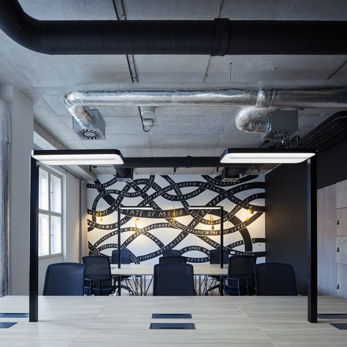 布拉格hubhub共享办公室-室内设计-办公空间设计案例