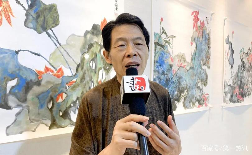 著名花鸟画家黄三枝接受媒体采访