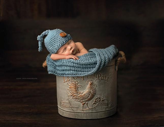 新生婴儿摄影9个小贴士如何给婴儿拍照