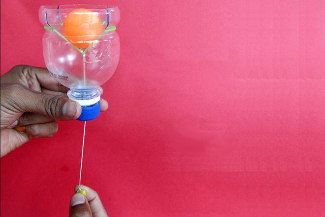 弹力小实验:橡皮筋制作弹球玩具(步骤图解)