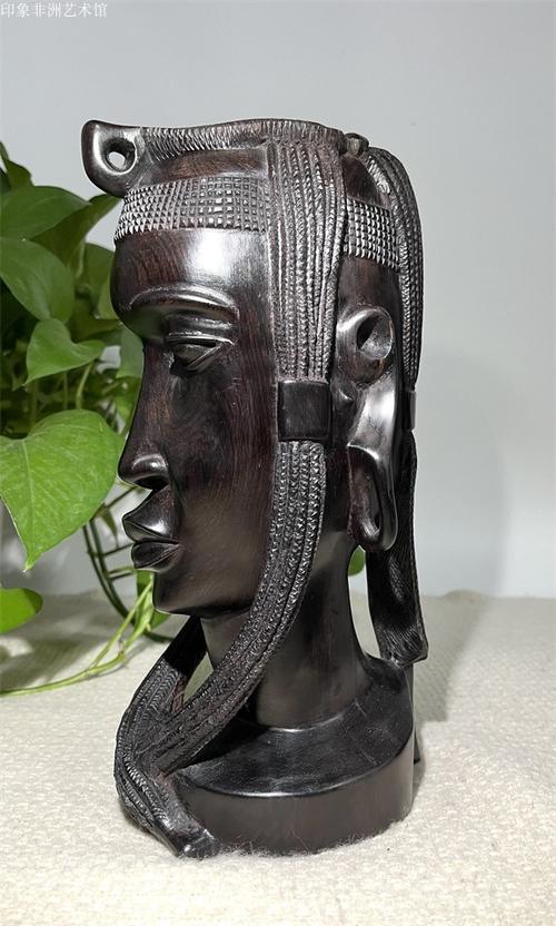 非洲木雕人物酋长坦桑尼亚黑木乌木木马孔德艺术木雕