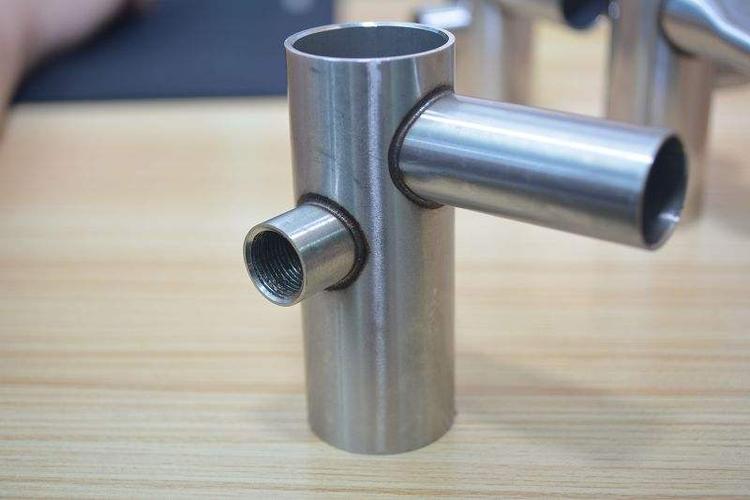 大亚激光焊接机在五金厨卫激光焊接样品展示