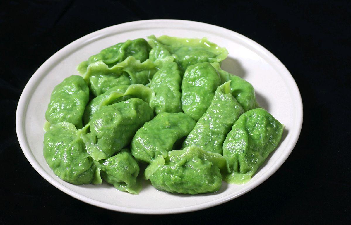 第一次用菠菜汁做绿色饺子,饺子店做彩色饺子,能否做到零添加
