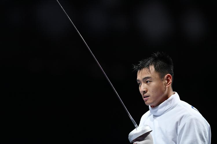 东京奥运会击剑男子个人重剑董超晋级32强