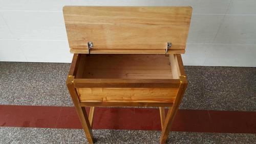 翻盖式橡木柯木木质课桌.实木课桌,钢木课桌单人学生课桌椅