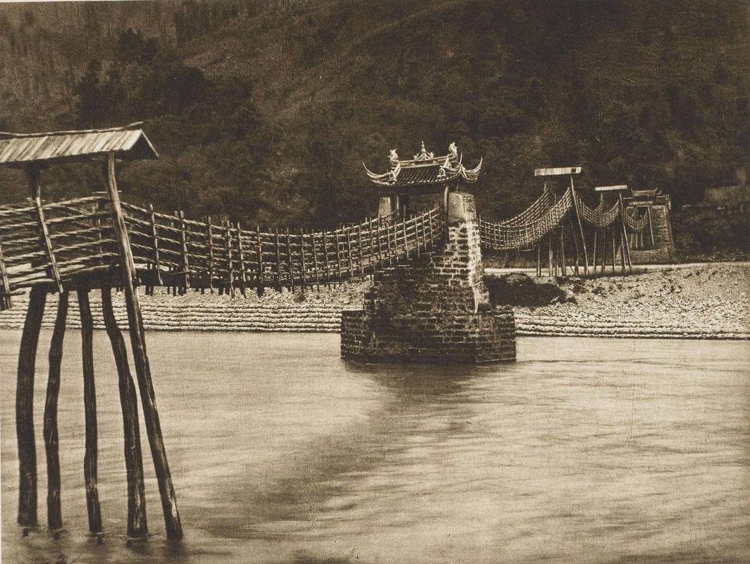 柏石曼清末中国行131908年的四川都江堰老照片