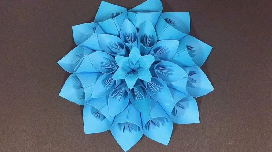 手工折纸:漂亮的大立体花折纸