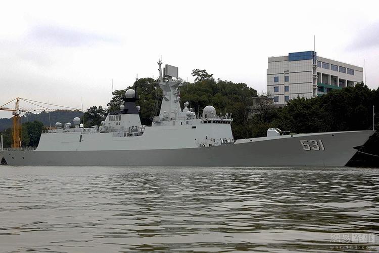 中国海军近3年新入列舰艇集锦