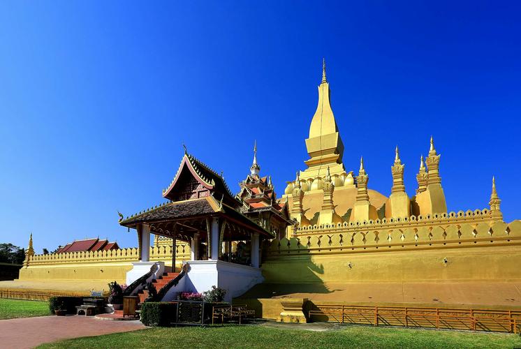 老挝印象首都万象户外运动的天堂万荣