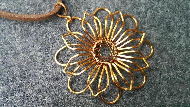 用金属绕线编织饰品,普通的金属丝摇身一变成花朵!
