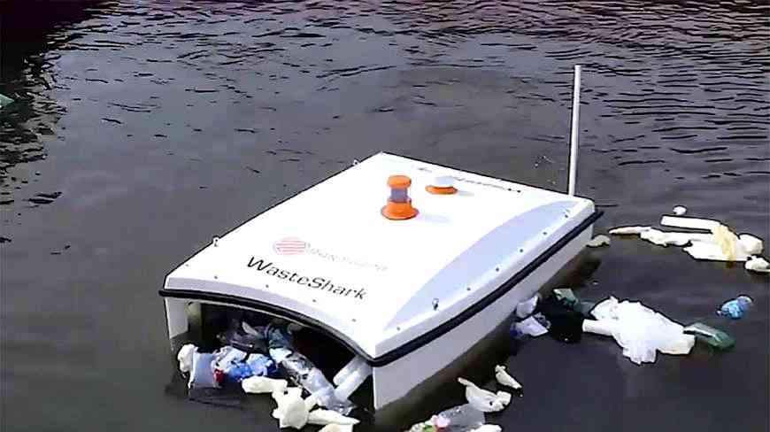 水上扫地机器人能将垃圾一口吞下一次就能清理360斤