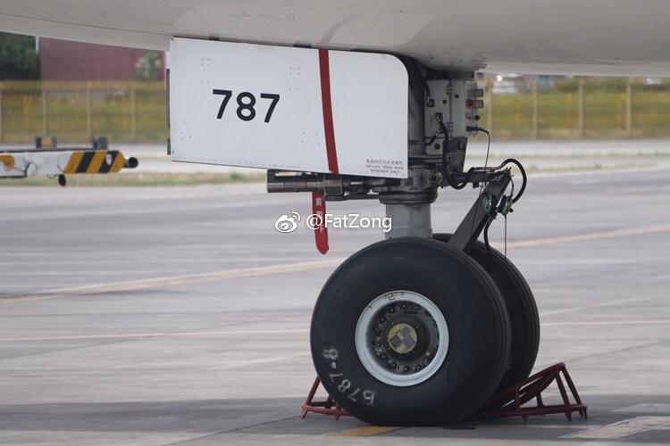 6767博主前面有说过,南航新疆分公司今年7月起将会引进2架787-8