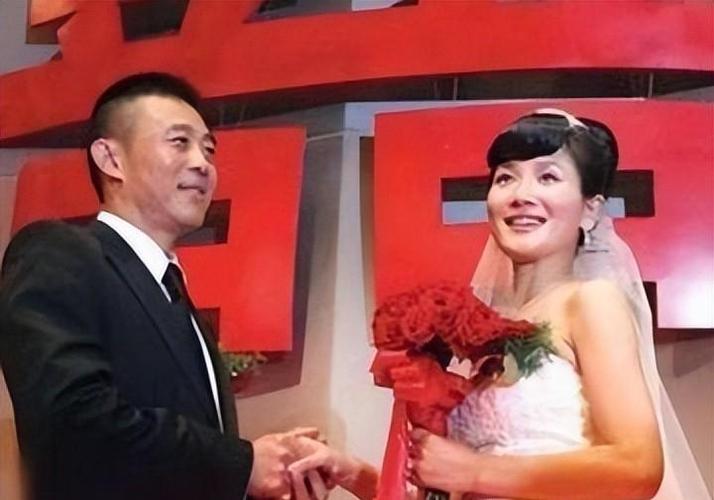 国家一级演员侯勇:我这辈子最正确的决定,就是娶了一个90后妻子_沈蓉