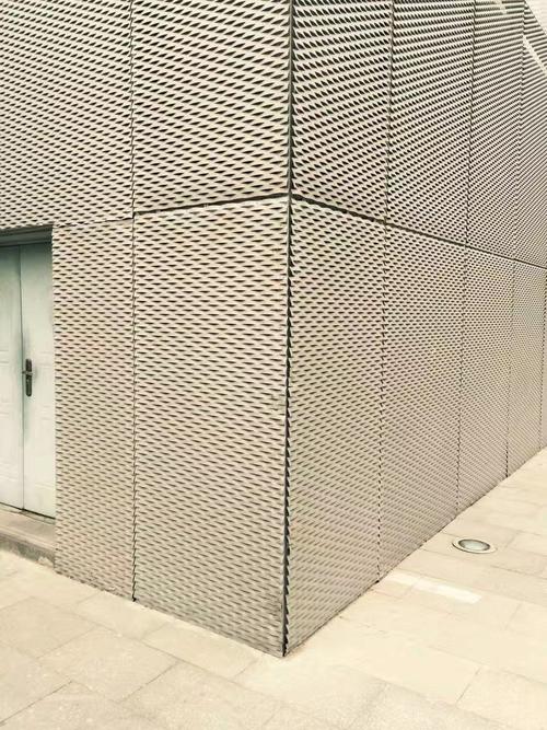 铝板网厂家供应大孔菱形防护网 幕墙装饰拉伸网 工艺制造铝美格网