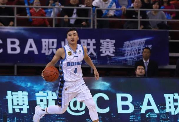 在2021-22赛季,马壮仅在辽宁男篮打了6场比赛,平均每场出场5分钟.