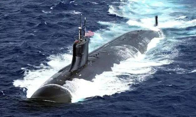 俄罗斯向全球宣布紧急准备核战美国战略核潜艇部署韩国