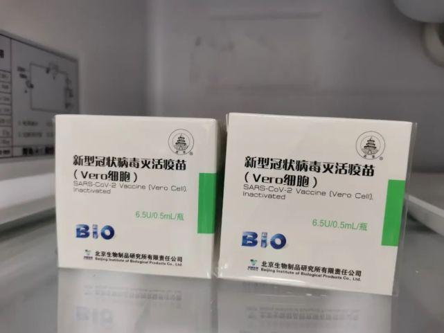 今天洛川县第一针新冠肺炎疫苗完成接种