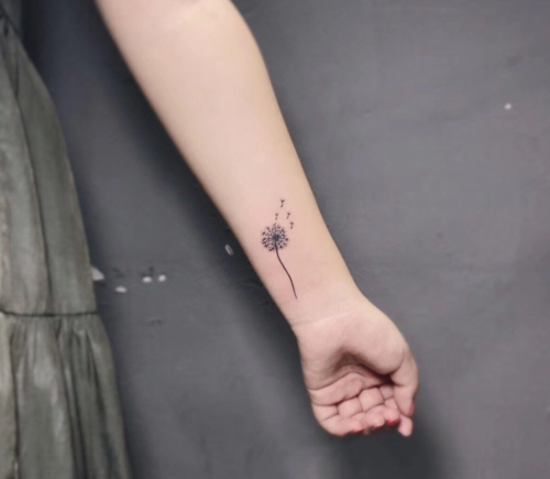 蒲公英纹身图集忠诚和幸福的象征15