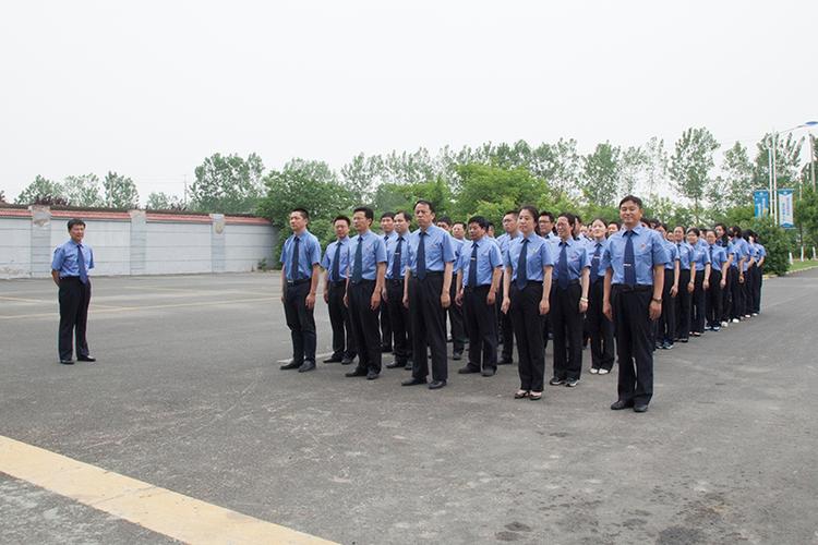 连云港市检察院组织干警参观廉政警示教育基地