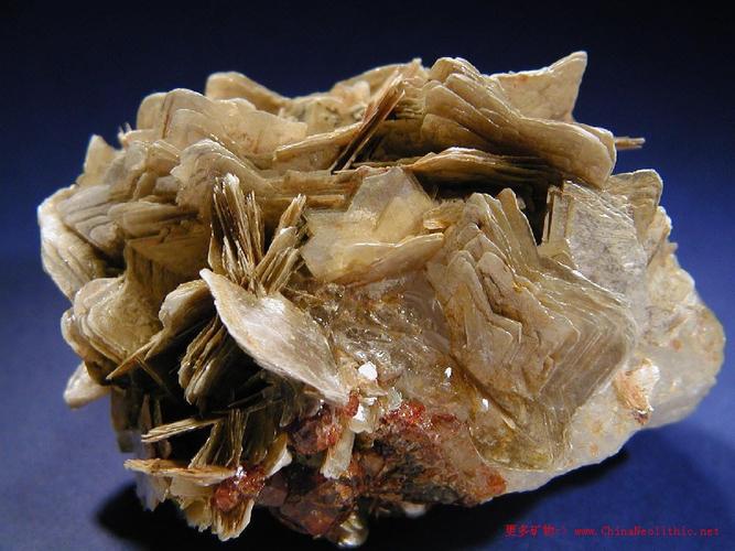 白云母-muscovite-矿物图片-矿物百科-石器时代 - 矿物晶体-矿物标本