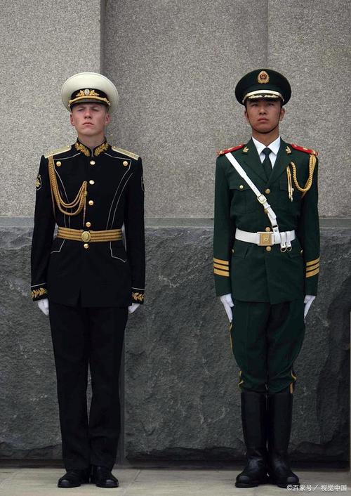 中国07式军装换装俄罗斯大方提供17套式样网友就是有点小贵
