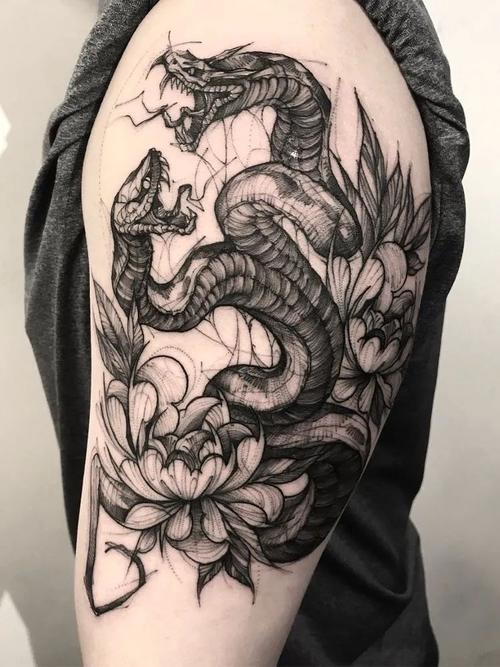 纹身idea丨蛇纹身伊甸园的诱惑