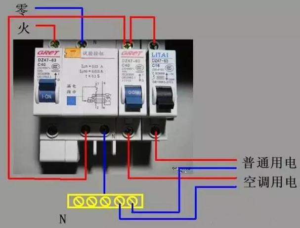 上图:总开关下面分三组三相电压控制接线图可通过选配不同变比的电感