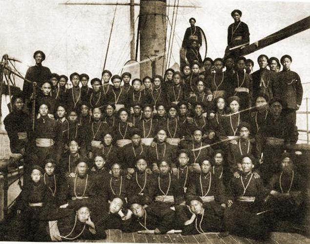 百年前真实的"北洋水师",老照片再现甲午海战