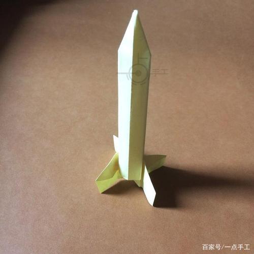 火箭手工折纸方法,好玩又简单,关键还是立体的