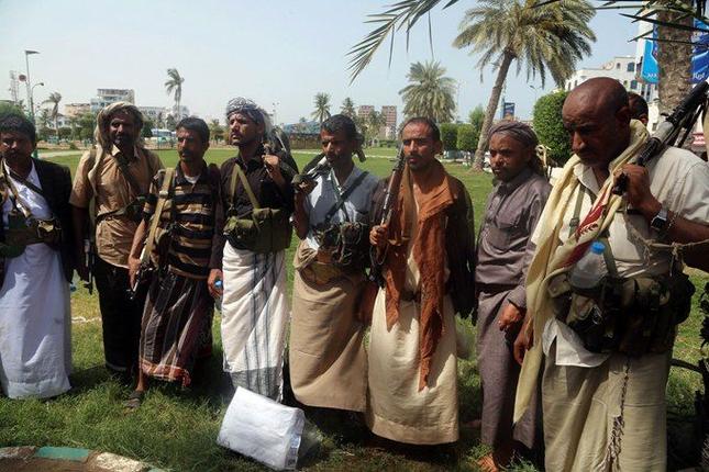 也门胡塞武装呼吁停止红海军事行动