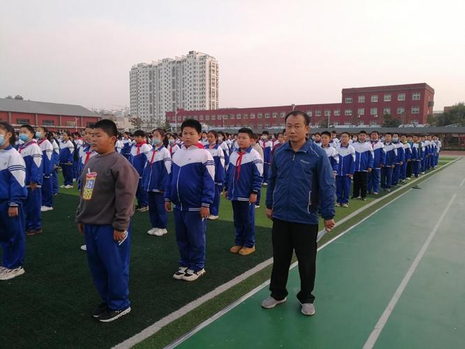 濮阳市油田第五中学举行消防安全疏散演练活动