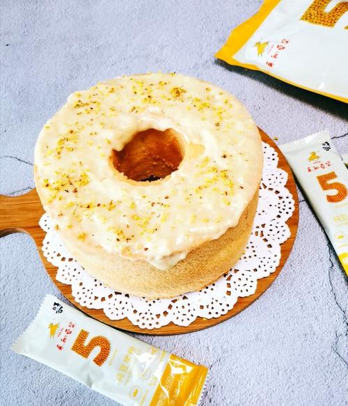 夏日私语-2做的豆乳雪顶戚风蛋糕