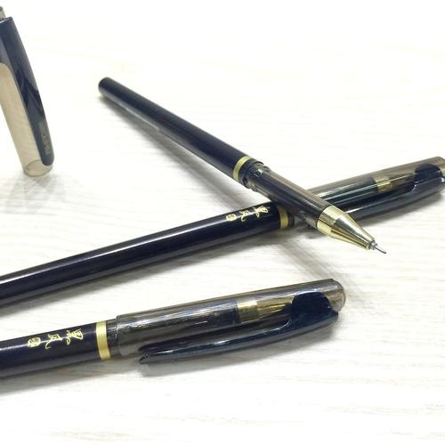 爱好黑风系列中性笔 4030考试系列中性笔 0.35特细中性笔