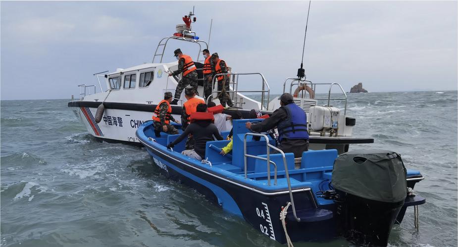 食物耗尽!4名游客被困孤岛两天,深圳海警火速救援