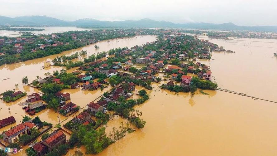 越南2020年洪灾现场,图片来源:zing.vn