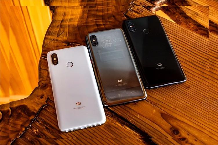 小米8手机于2018年5月份发布,这是小米第7代数字系列手机,可由于当年