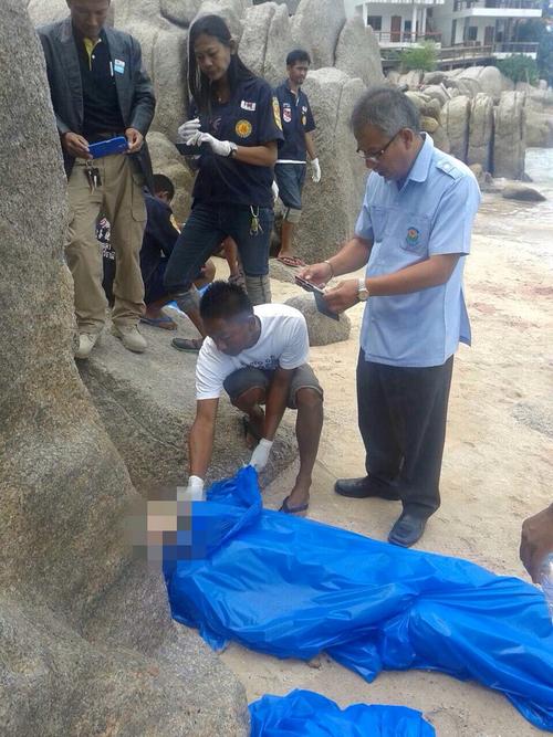 两名英国游客裸死泰国海滩 头部伤痕明显
