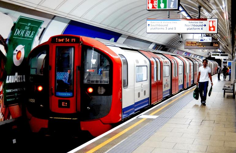 伦敦地铁三年后将全面覆盖4g信号!网友:国内地铁已用上5g