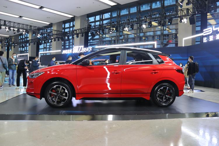售998万元起比亚迪四款纯电动新车正式上市